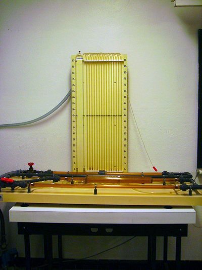 Étude sur la mécanique des fluides.